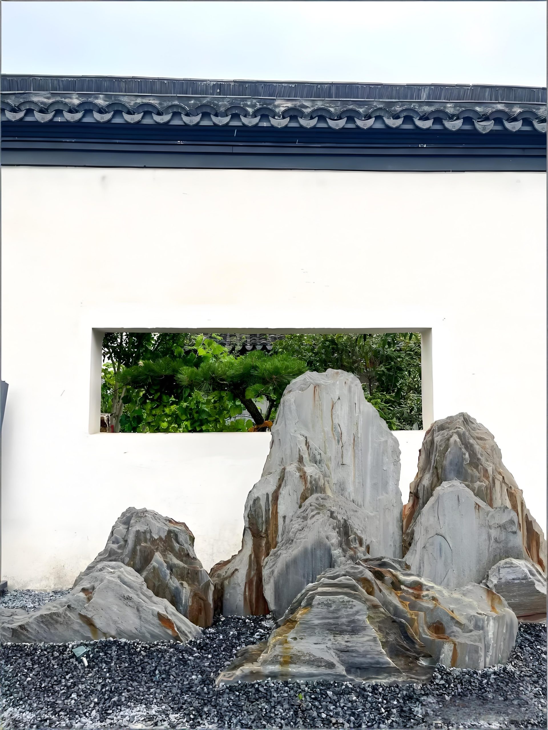 Chinese garden sculpture