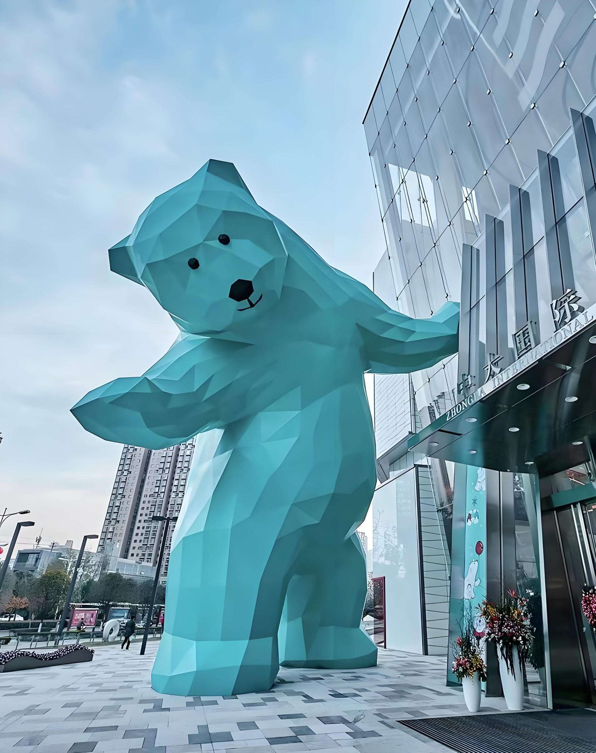 Stainless steel cartoon sculpture